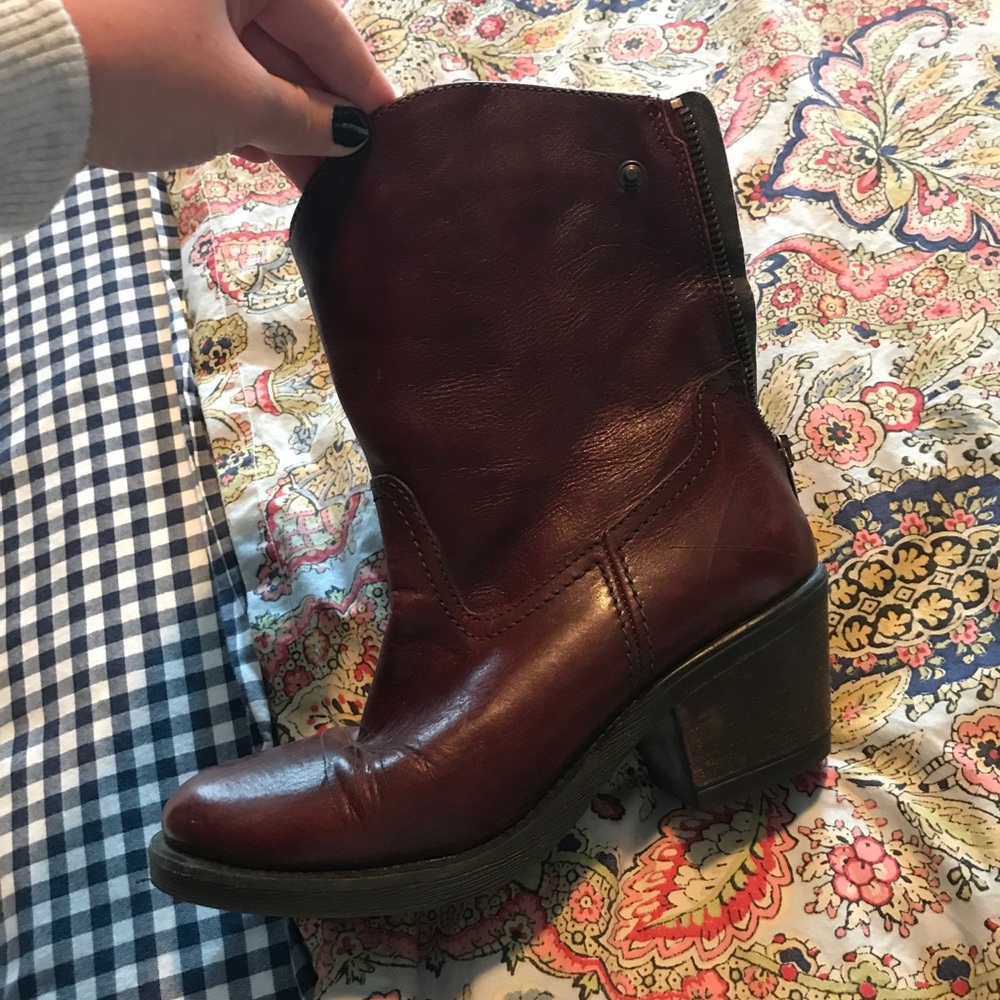 Steve Madden Booties